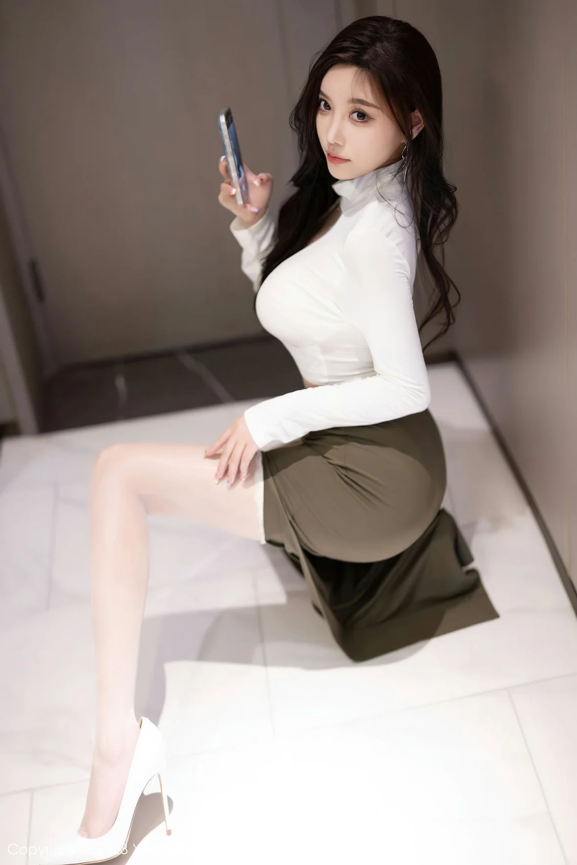 XIAOYU 语画 Vol.1080 杨晨晨Yome 绿色短裙性感写真 [86P]插图4